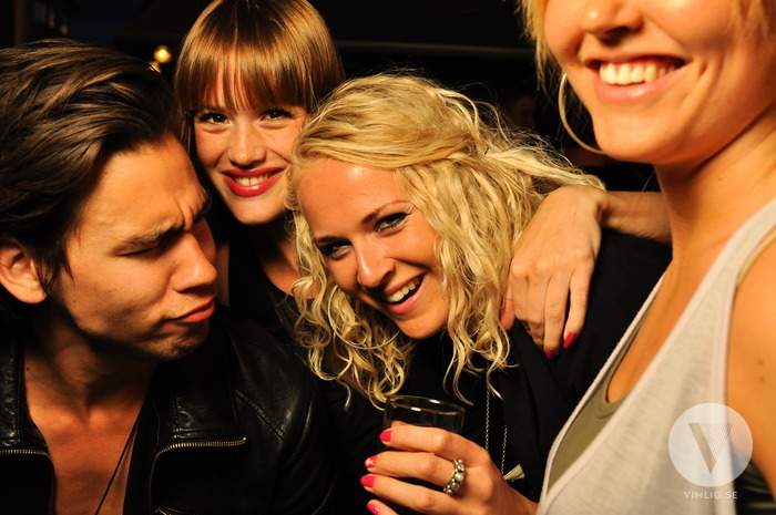 Kung Triton + Nattklubb